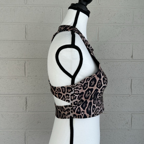 NWT FP Movement x Onzie Peek-a-Boo Racer Bra in Leopard Print, L - Picture 3 of 10